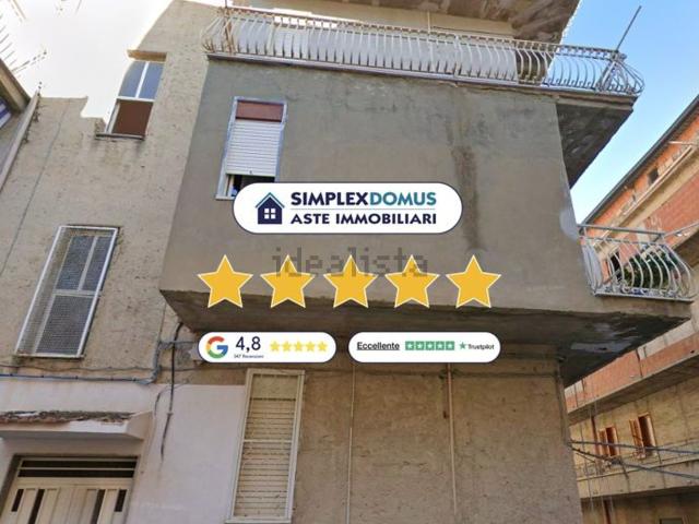 Appartamento in vendita di 131 m² in Via Ugo la Malfa
