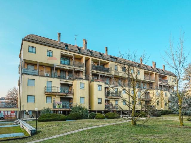 Appartamento in vendita di 131 m² in Via Vizzolone di Sopra, 5