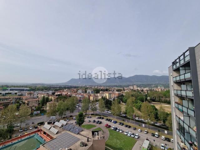Appartamento in vendita di 131 m² in Viale A. Aleardi, 10