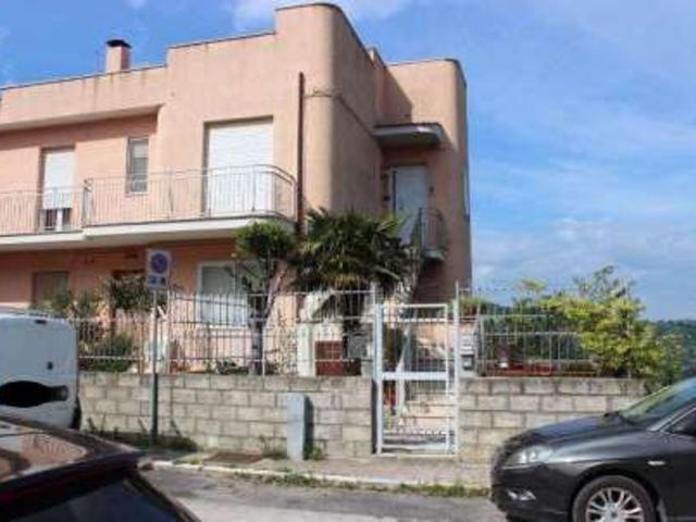 Appartamento in vendita di 131 m² in Viale Alcide De Gasperi