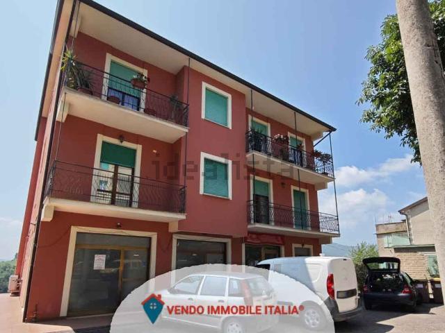 Appartamento in vendita di 131 m² in Viale IV Novembre