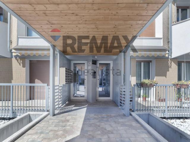 Appartamento in vendita di 131 m² in Circonvallazione Orientale, 69