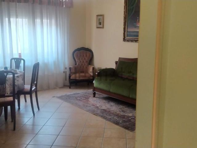Appartamento in vendita di 131 m² in Strada Savoia, 8