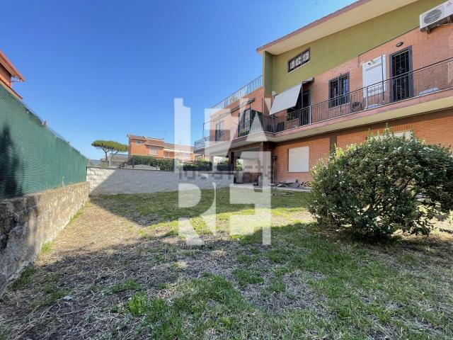 Appartamento in vendita di 132 m² in Via Cassioli Amos, 33