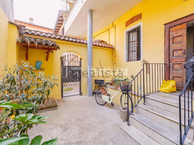 Appartamento in vendita di 132 m² in Via Agnese Riberia, 8