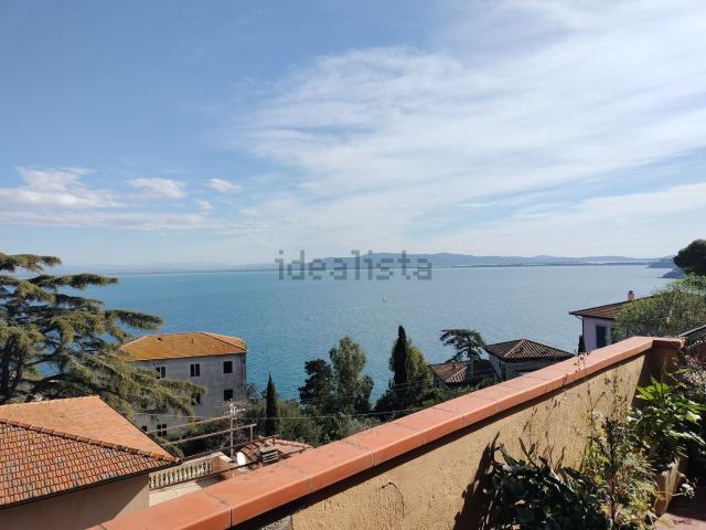 Appartamento in vendita di 132 m² in Via Aia del Dottore