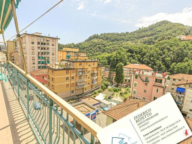 Appartamento in vendita di 132 m² in Via Alcide De Gasperi, 28