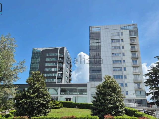 Appartamento in vendita di 132 m² in Via Aldo Pini, 10