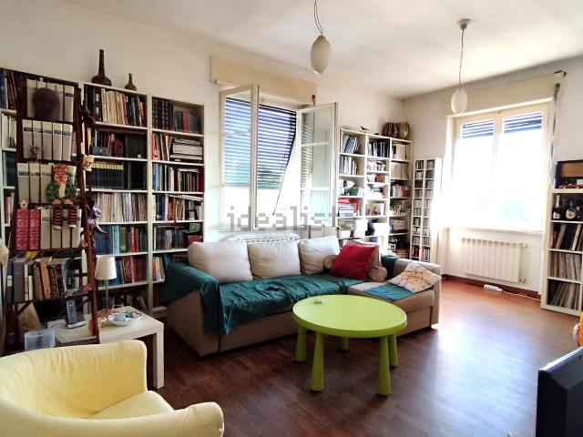 Appartamento in vendita di 132 m² in Via Appia Lato Napoli, 145