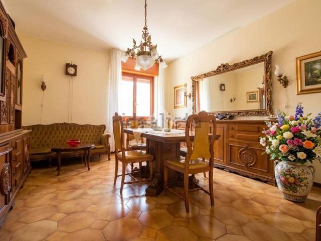 Appartamento in vendita di 132 m² in Via Arturo Toscanini, 52