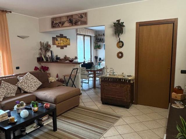 Appartamento in vendita di 132 m² in Via Brughiera, 15
