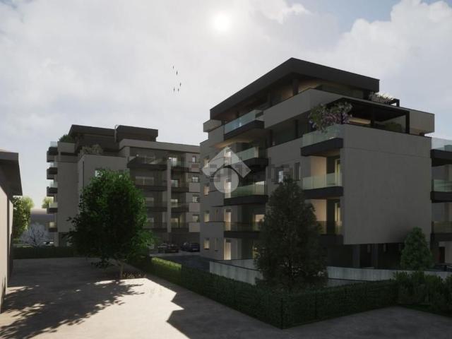 Appartamento in vendita di 132 m² in Via Bruno Tosarelli, 400