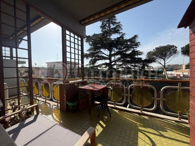 Appartamento in vendita di 132 m² in Via Gaetano Storchi