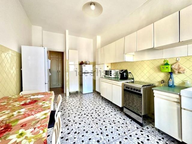 Appartamento in vendita di 132 m² in Via Giovanni Spano, 18