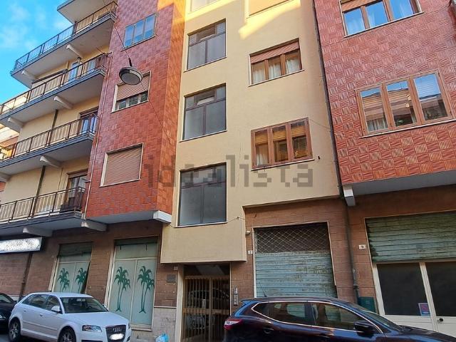 Appartamento in vendita di 132 m² in Via Giovanni Pascoli