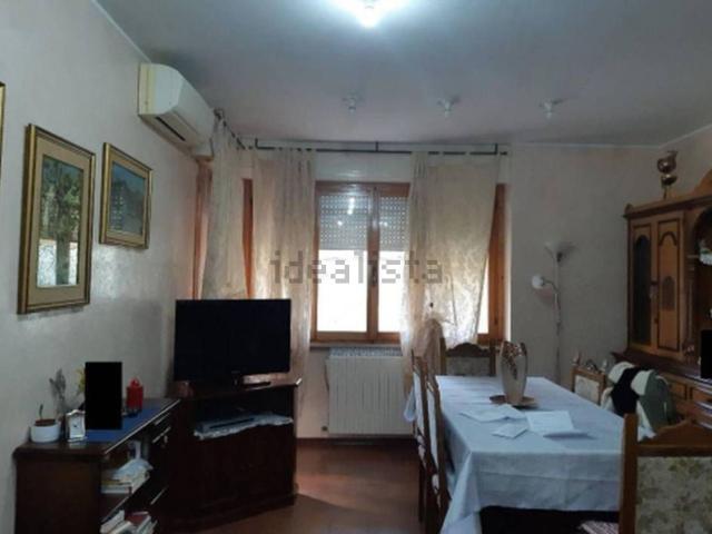 Appartamento in vendita di 132 m² in Via Guido Rossa