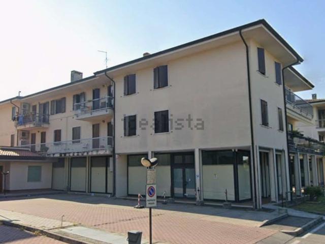 Appartamento in vendita di 132 m² in Via Don Giovanni Battista Tessari, 12