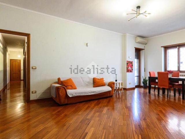 Appartamento in vendita di 132 m² in Via dei Trinci