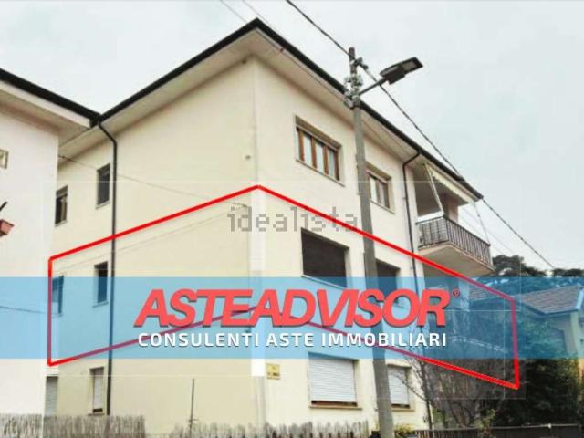 Appartamento in vendita di 132 m² in Via dell&apos Abbazia, 22