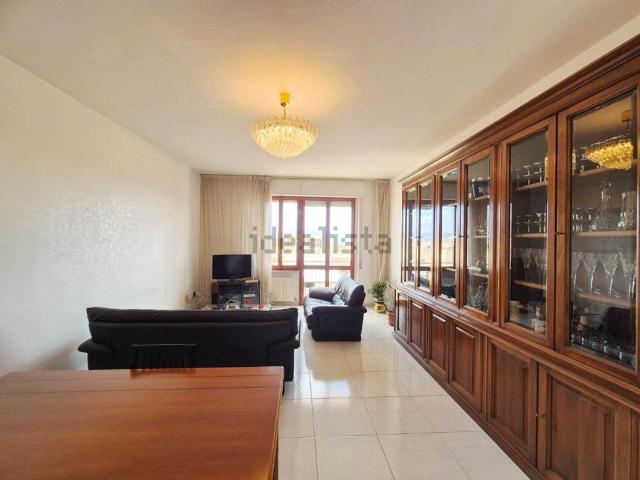 Appartamento in vendita di 132 m² in Via Emanuele De Deo
