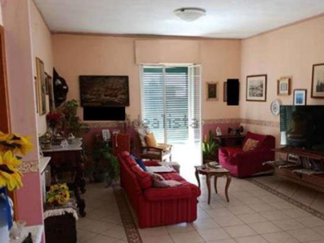 Appartamento in vendita di 132 m² in Via Esperanto, 71