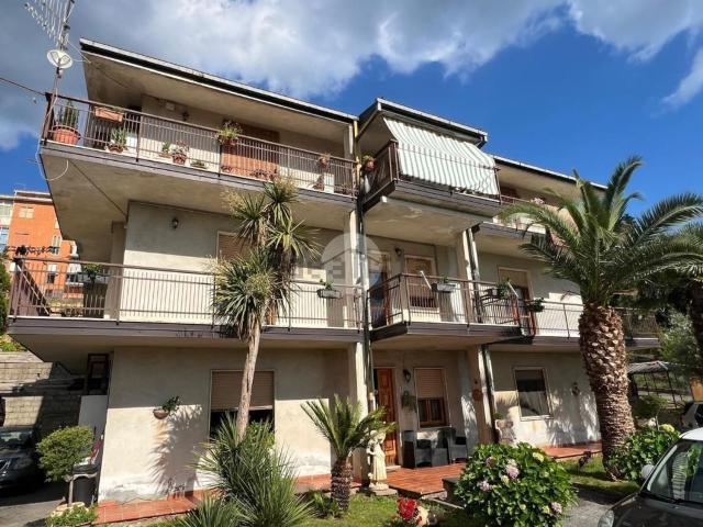 Appartamento in vendita di 132 m² in Via Eugenio Altomare, 8