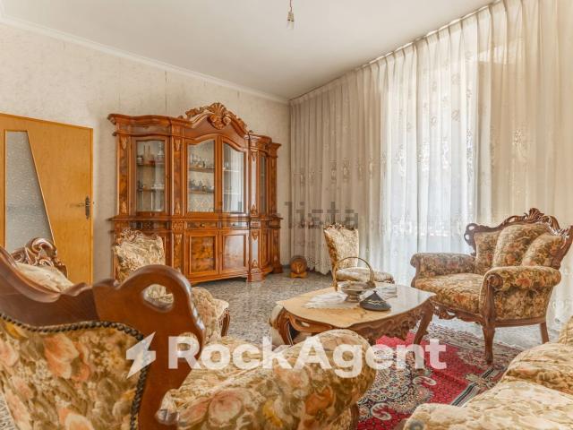 Appartamento in vendita di 132 m² in Via Fabio Filzi, 35