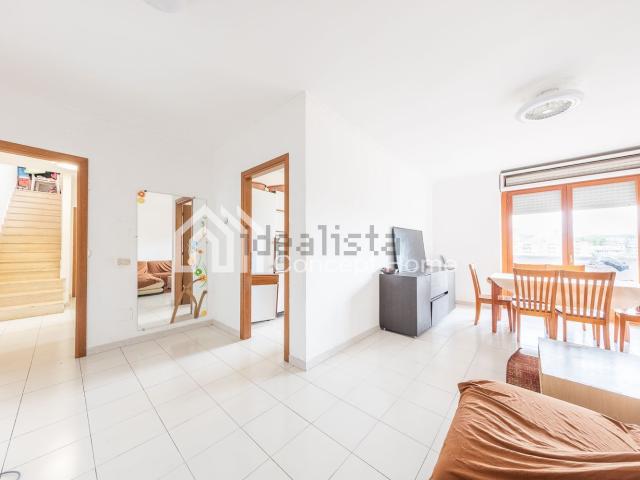 Appartamento in vendita di 132 m² in Via Federico Fellini, 9