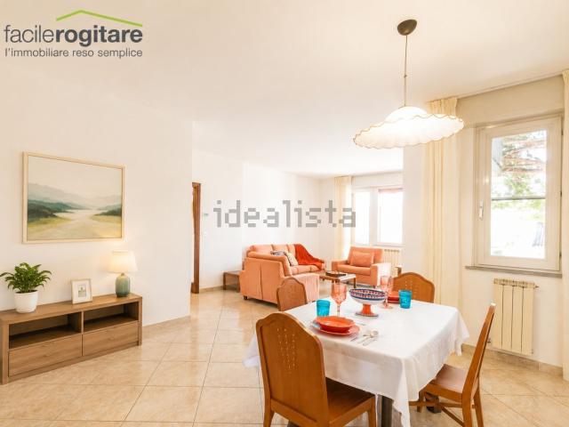 Appartamento in vendita di 132 m² in Via Ferrara, 2