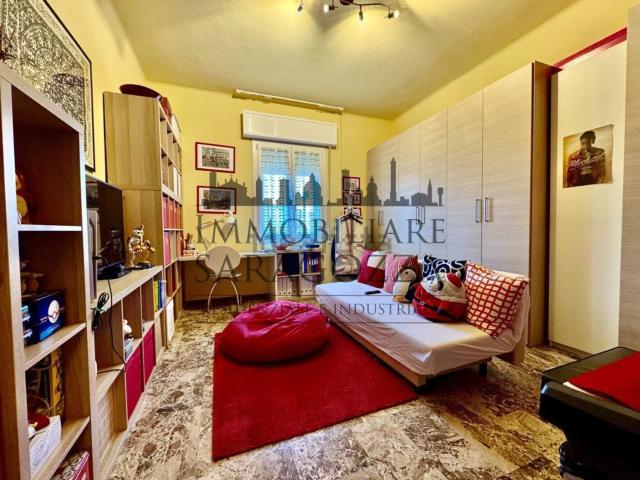 Appartamento in vendita di 132 m² in Via Francesco Orioli, 23