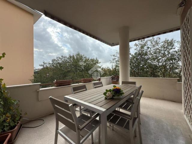 Appartamento in vendita di 132 m² in Via Francesco Giangiacomo