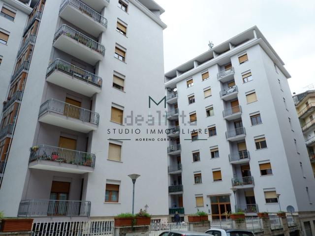 Appartamento in vendita di 132 m² in Via Fratelli Bisogno, 42