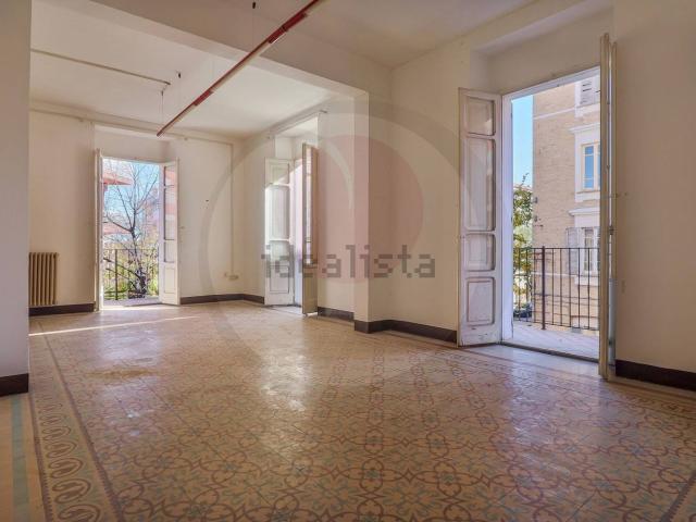 Appartamento in vendita di 132 m² in Via Isonzo