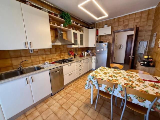 Appartamento in vendita di 132 m² in Via Maria Bensi, 70