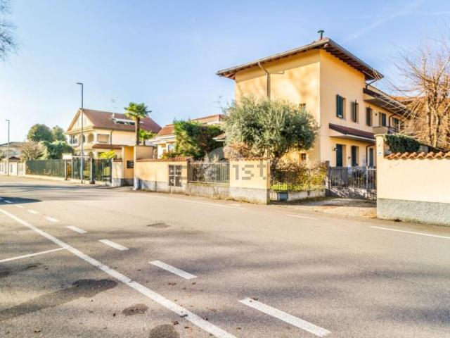 Appartamento in vendita di 132 m² in Via Niccolò Copernico, 43