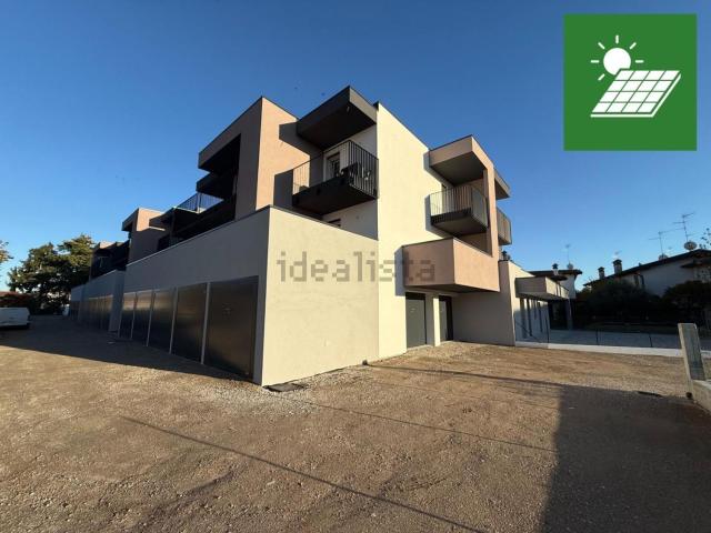 Appartamento in vendita di 132 m² in Via Sabbionera