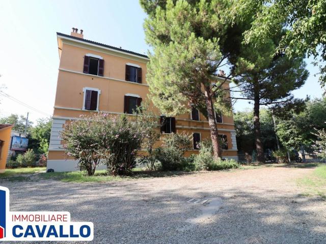 Appartamento in vendita di 132 m² in Via San Donato
