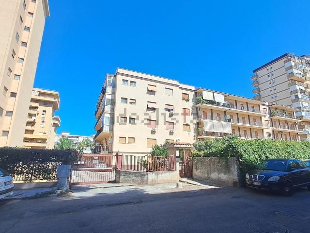 Appartamento in vendita di 132 m² in Via Santa Maria di Gesù, 33