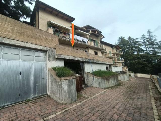 Appartamento in vendita di 132 m² in Via Ponte Metauro