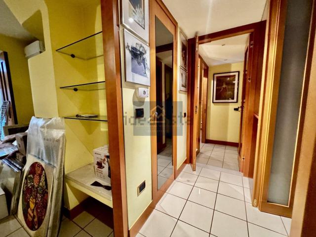 Appartamento in vendita di 132 m² in Via Papa Giovanni XXIII