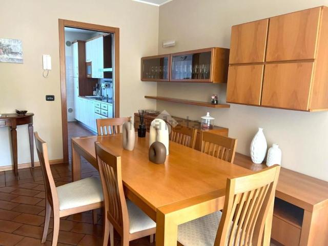 Appartamento in vendita di 132 m² in Via Roma, 133