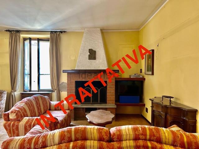 Appartamento in vendita di 132 m² in Via vittorio emanuele, 102