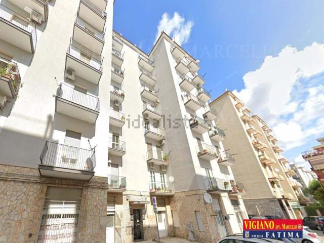 Appartamento in vendita di 132 m² in Via Vittorio Tamalio, 7