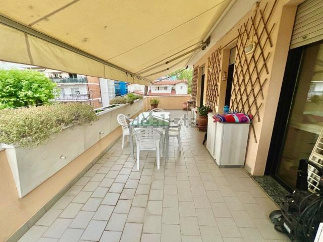 Appartamento in vendita di 132 m² in Viale Damiani, 5