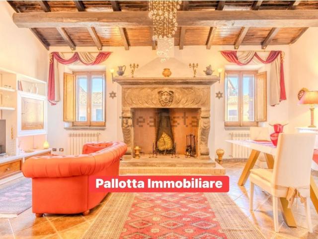Appartamento in vendita di 132 m² in Largo Del Pero