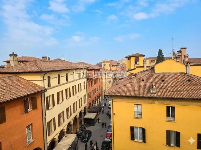 Appartamento in vendita di 132 m² in Piazza San Martino, 1