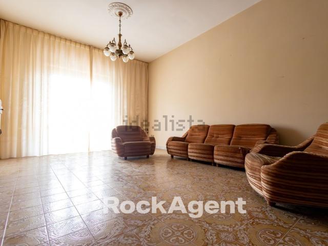 Appartamento in vendita di 133 m² in Via Conti di Loritello, 9