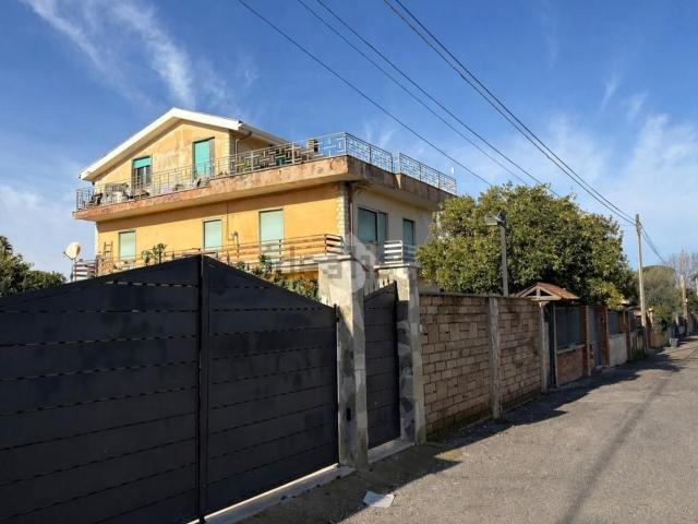 Appartamento in vendita di 133 m² in Via Carpi, 72