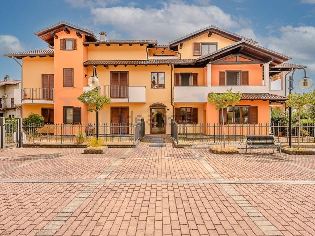 Appartamento in vendita di 133 m² in Via Aosta, 10