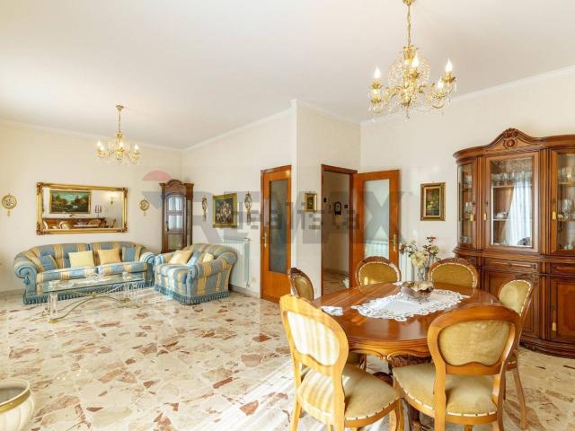 Appartamento in vendita di 133 m² in Via Aurelio Saffi, 17